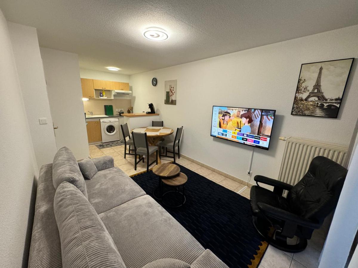 Appartement Calme Avec Balcon, A 4Km Du Centre, Parking, Wi-Fi, Netflix Gratuit Straatsburg Buitenkant foto
