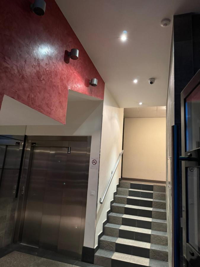Appartement Calme Avec Balcon, A 4Km Du Centre, Parking, Wi-Fi, Netflix Gratuit Straatsburg Buitenkant foto