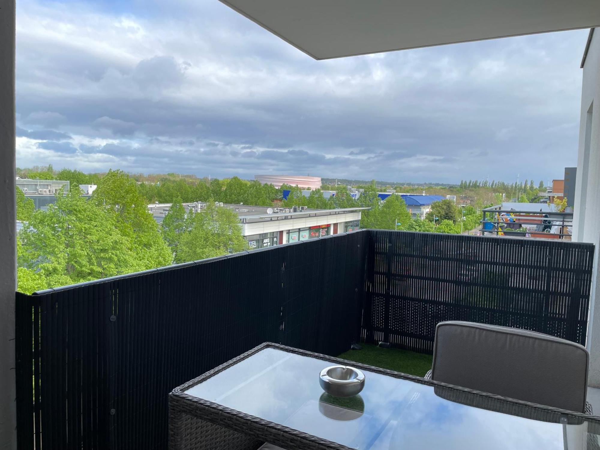 Appartement Calme Avec Balcon, A 4Km Du Centre, Parking, Wi-Fi, Netflix Gratuit Straatsburg Buitenkant foto